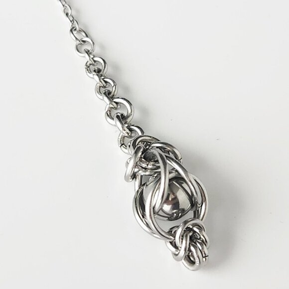 Gothic silver lace-up chain rosary necklace ✦ handmade medieval chainmaille ✦ - Picture 6 of 10